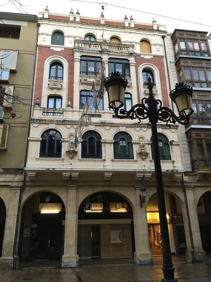 Pension La Redonda Логроньо Экстерьер фото
